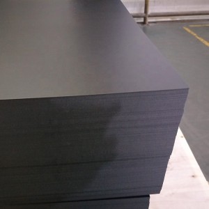 Kiváló minőségű ECO-barát 800 mikronos fekete színű PETG műanyag lemez bútorlapokhoz